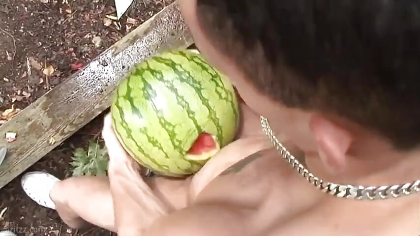 Fruity Hump