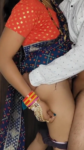 "कोमल के पति ने तीन महीने से किराया नहीं दिया है ।