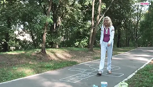 Beni daha iyi tatan şey, bir baloncuk mu yoksa kalın bir yarak mı