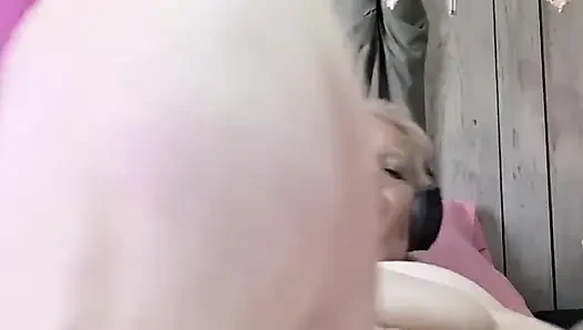 V is for vagina crot di dalam memeknya
