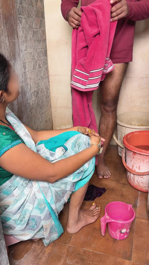 While she was washing soft clothes, her brother-in-law had spilled the water from the land, and called Nirma to clean it. | Clip 1