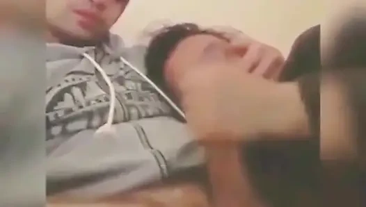 Gadis ini jarang banget nyepong kontol