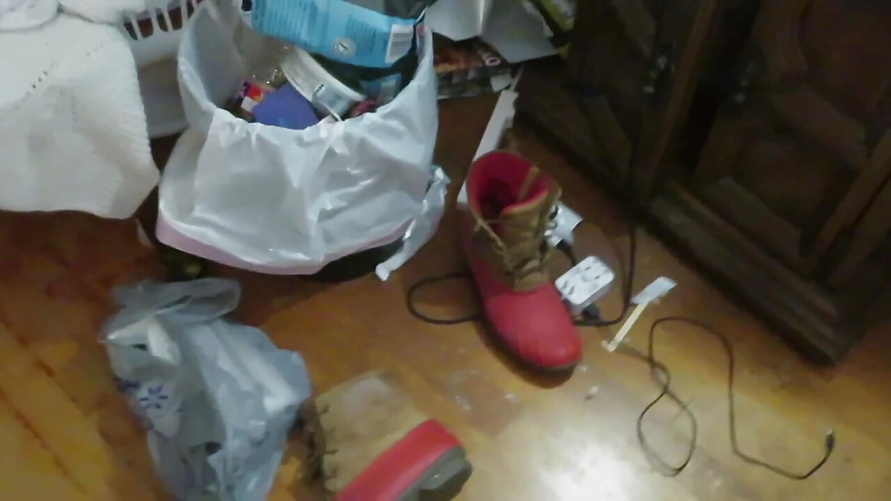 Nurse Vicki grinds her toe nails down with her electric Pedi egg tool ! Poor ugly toes need it real bad!