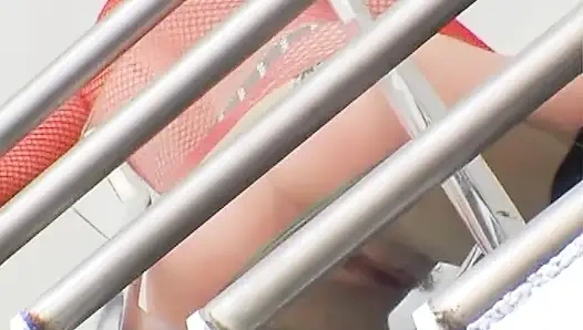 Seks anal threesome bareng pria antar ras rambut pirang dan kontol raksasa pria kulit hitam