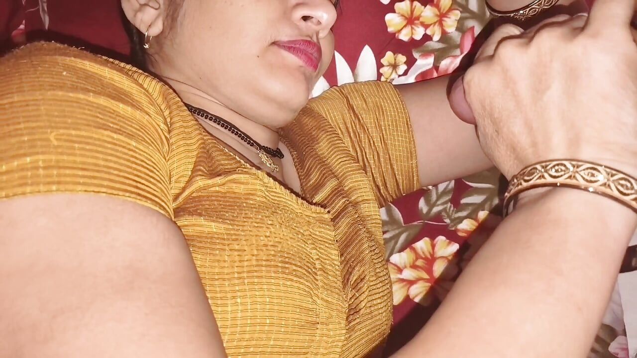 Closeup blowjob and hard fucking with step sister