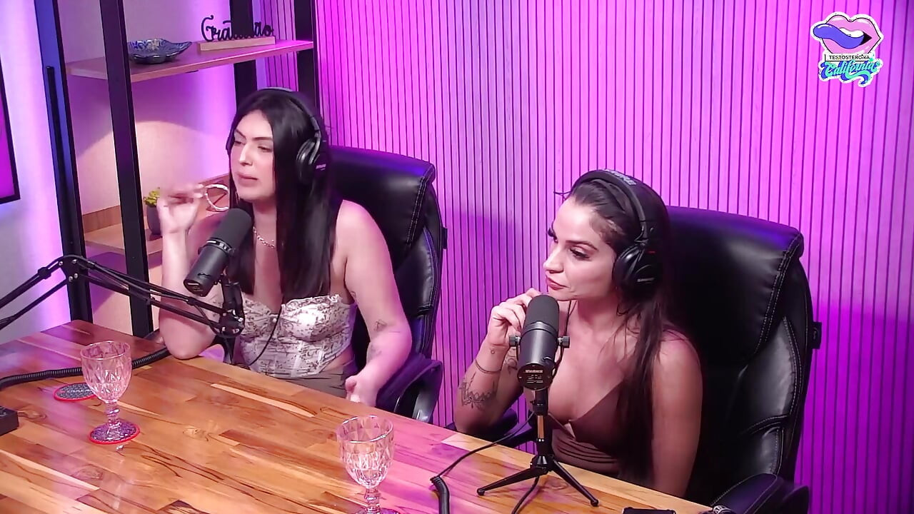 Cute BBW and Her Girlfriends in a Whoredom Dirty Talk