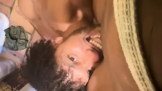 Ngasih dan menerima kepala