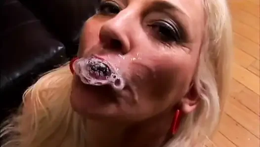 Big breasted MILF slut gets fucked by muscular stud