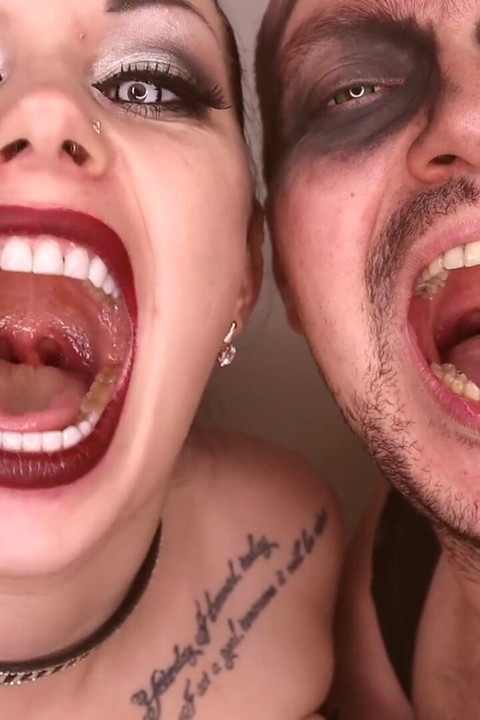 ¡Los demonios te envenenan que te hacen su puta y te comen vivos! Devorar y ejecutar - intoxicación y follada mental