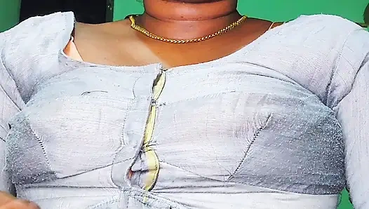 Indian cheating wife kavita has romance in kitchen