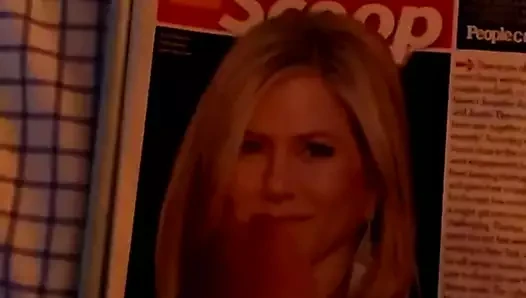 jennifer anniston üzerinde mastürbasyon