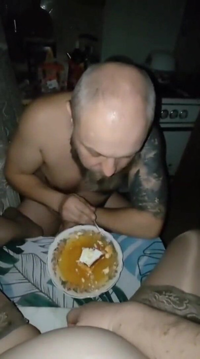 Cake in urine, a very tasty combination | Clip 1
