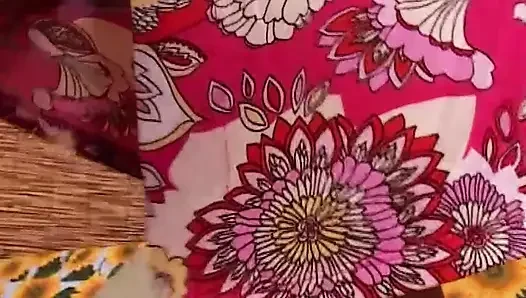 Azgın orta yaşlı seksi kadın vahşi kanepede sikiliyor
