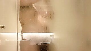 Small cock in the shower – voyeurism