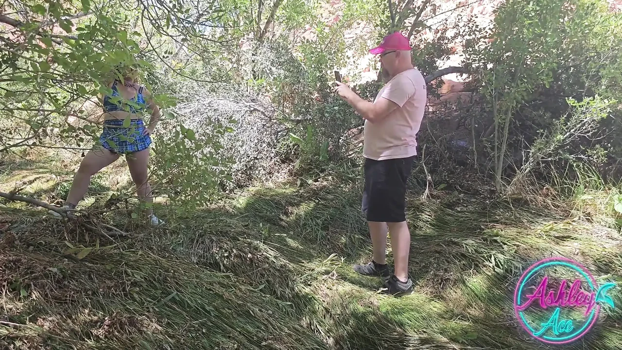 Behind the Scenes Photo Shoot - Ashley at Ash Creek Spring