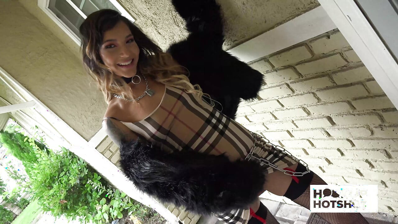 Güzellik kitty carrera bryan gozzling tarafından her deliği sert sikiyor!