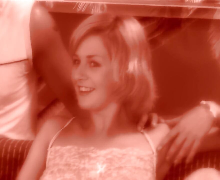 Gry na zestawy porno między przyrodnimi siostrami! - (odcinek # 01)