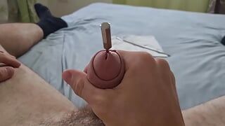 Sondage, éjaculation avec une bite de 10 mm à l’intérieur d’une bite