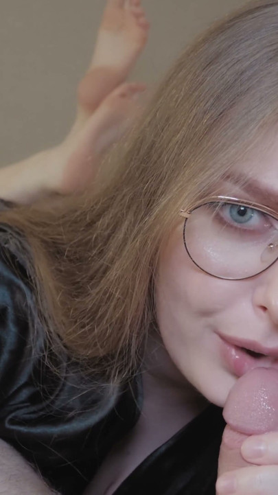 Multiple Cumshots While Step Mom Sucking my Cock, Sudden Cum On Her Face and I Couldn't Stop Cumming | Clip 1