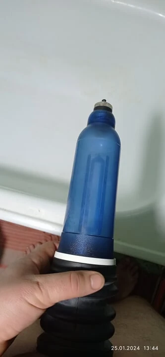 Pump my yammy huge dick. I'm training.