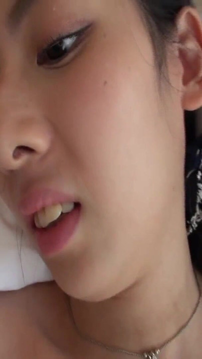 Yukari - Housewife Pick-Up (31y Old) Vol. 1 | Clip 2
