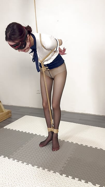 A New Experience of the climax Magic Weapon for the Flight Attendant Stepsister
