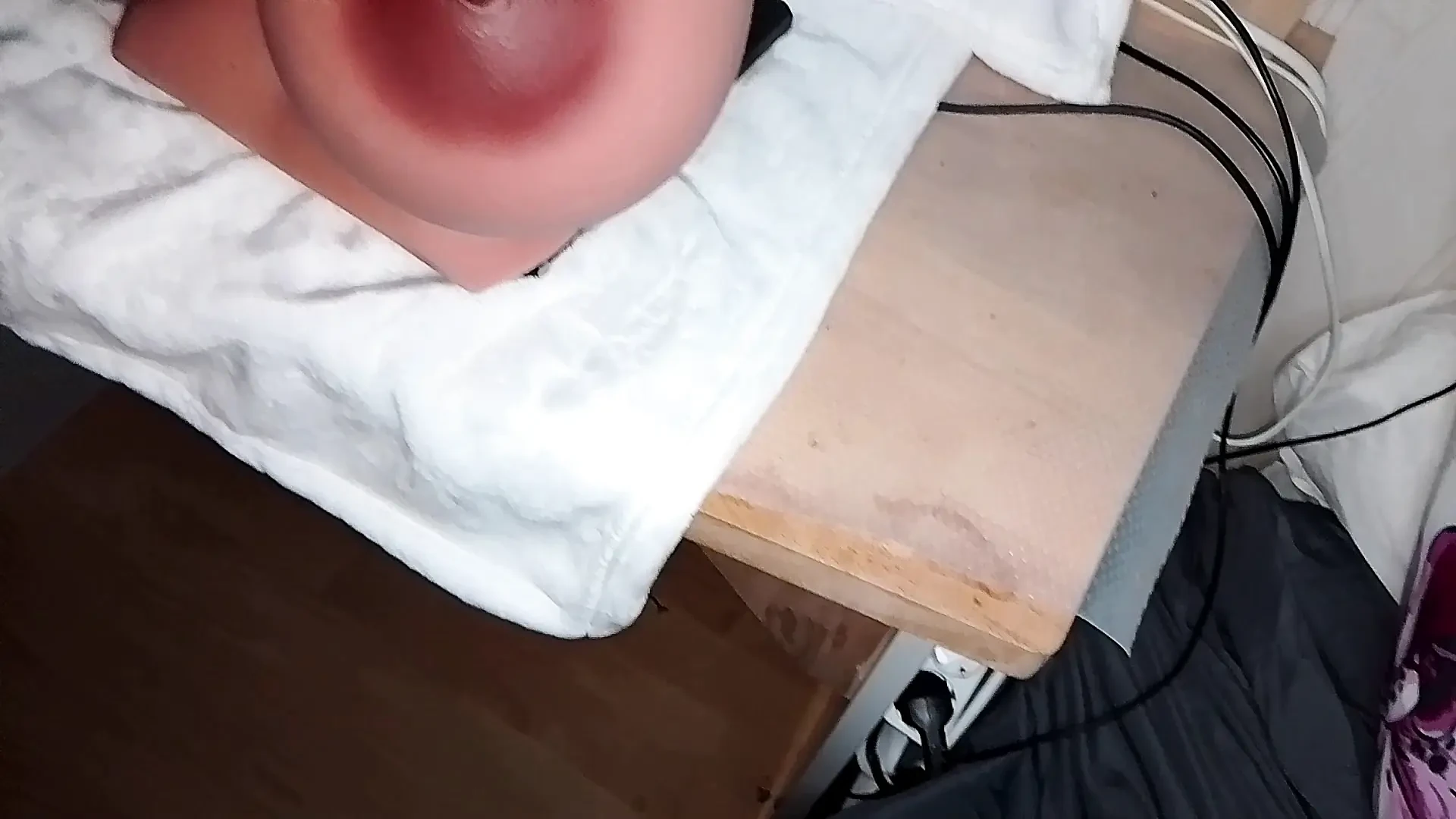 La poupée Orgasme Melanie B-92 7.78kg seins de papaye noire avec seins siliconé jaunes rouille
