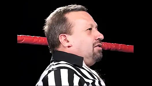 Ratu mengambil pejantan