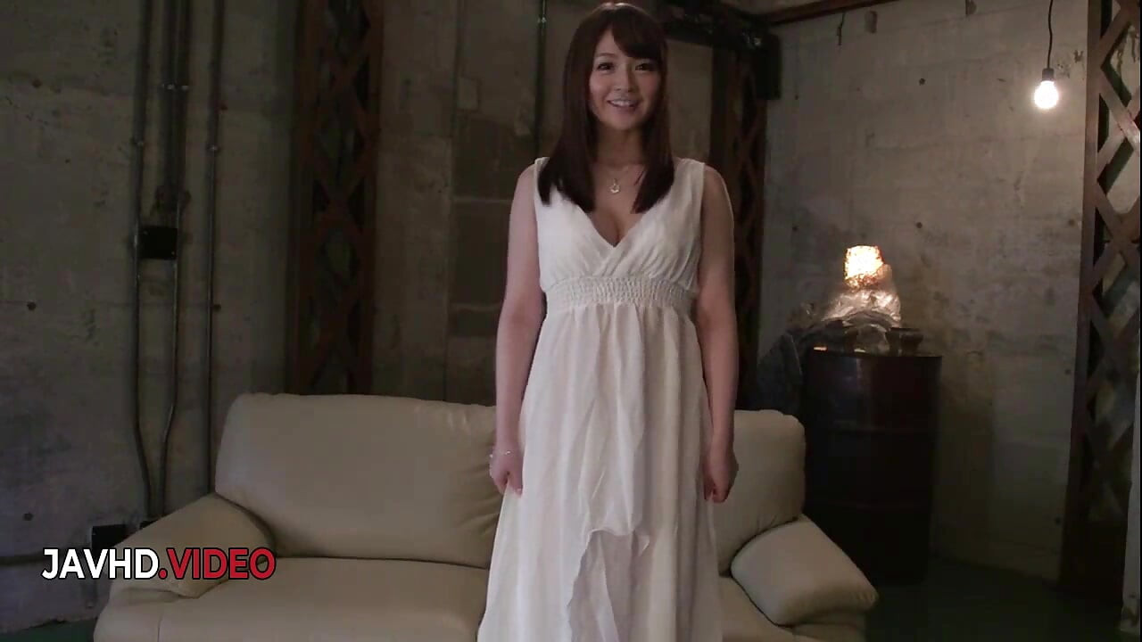 Saya Niiyama's Intense Asian Blowjob and Pounding Fuck