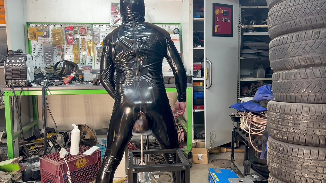 Garage Gimp Fucking machine Bam Dildo + 7.6 cm 40cm Long monster