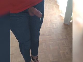 Skinny jeans handsfree cum