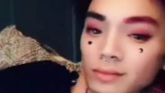Çinli bir crossdresser