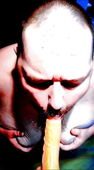 Superchub sucking dildo