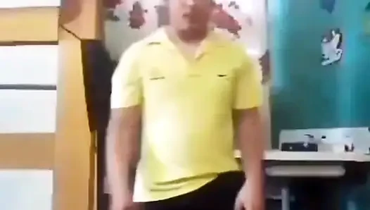 Boksördeki İsa penisine dokunuyor derlemesi #4