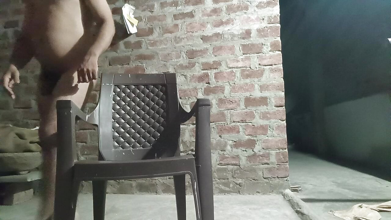 Main Delhi nariyal ke Tel se masaj karta hun