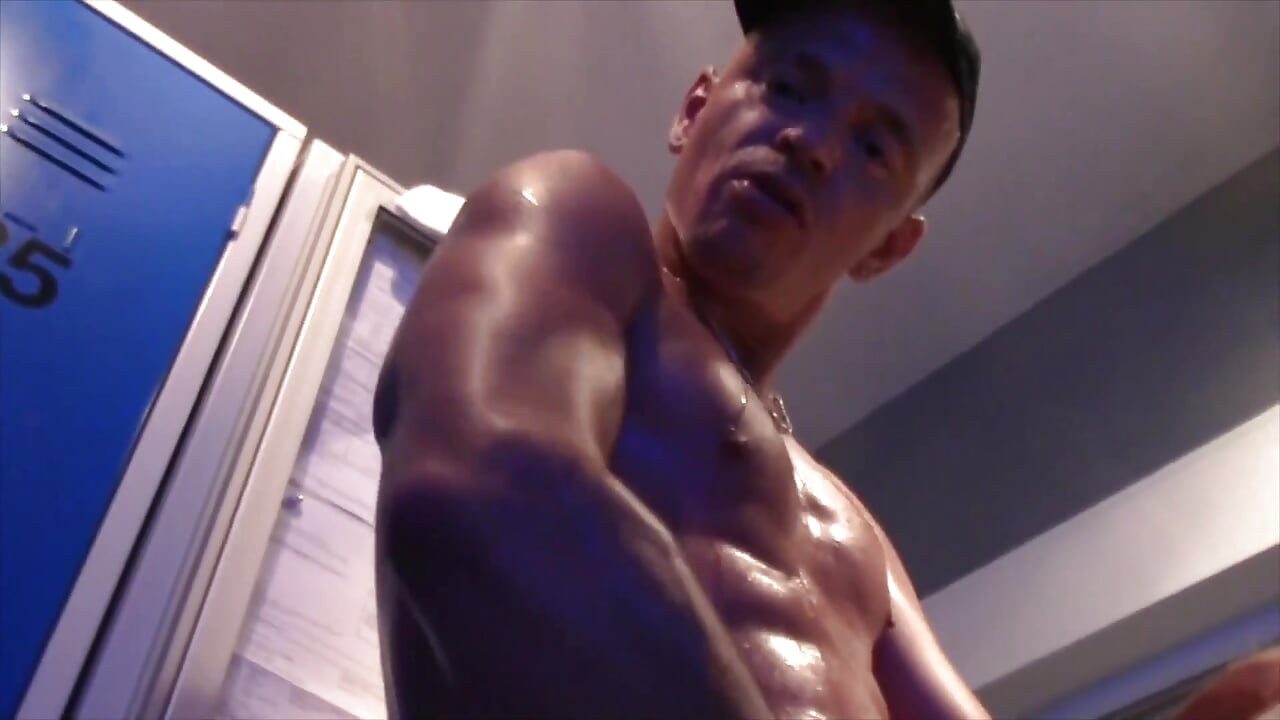 2087 Γαμήθηκε από τον Badboy με τον Xxockc στα αποδυτήρια