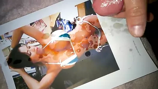 Bu tanrıça için büyük cumshot haraç!