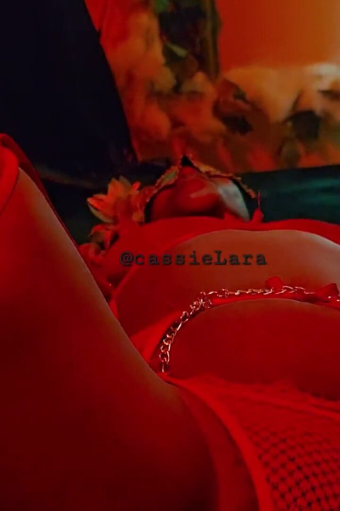 Sexy Lara