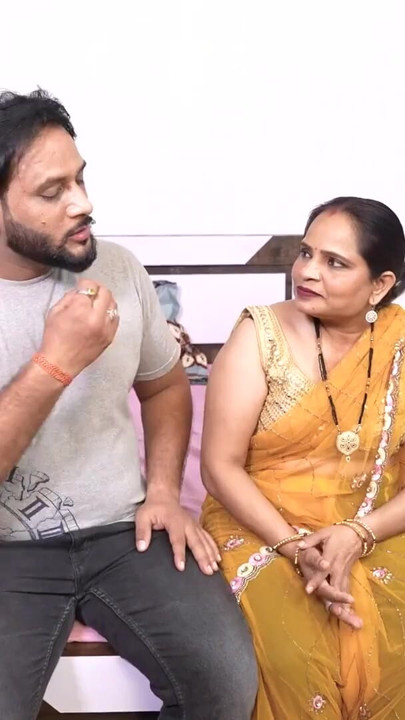 Desi Indian bhabhi hardcore sex with husband clear hinfi audio | Clip 1