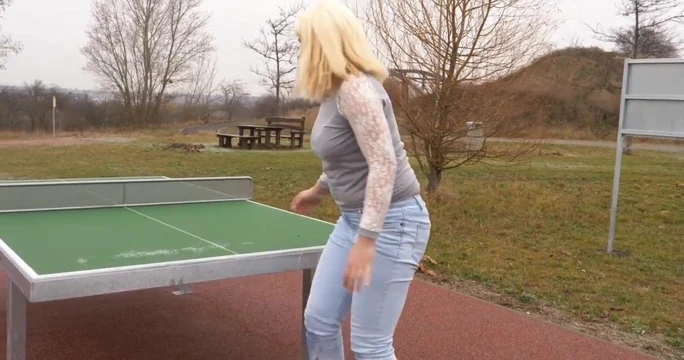 Fuck yo table