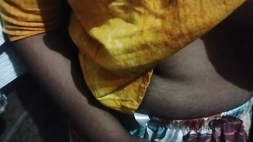 Akeli bhen ko chod diya