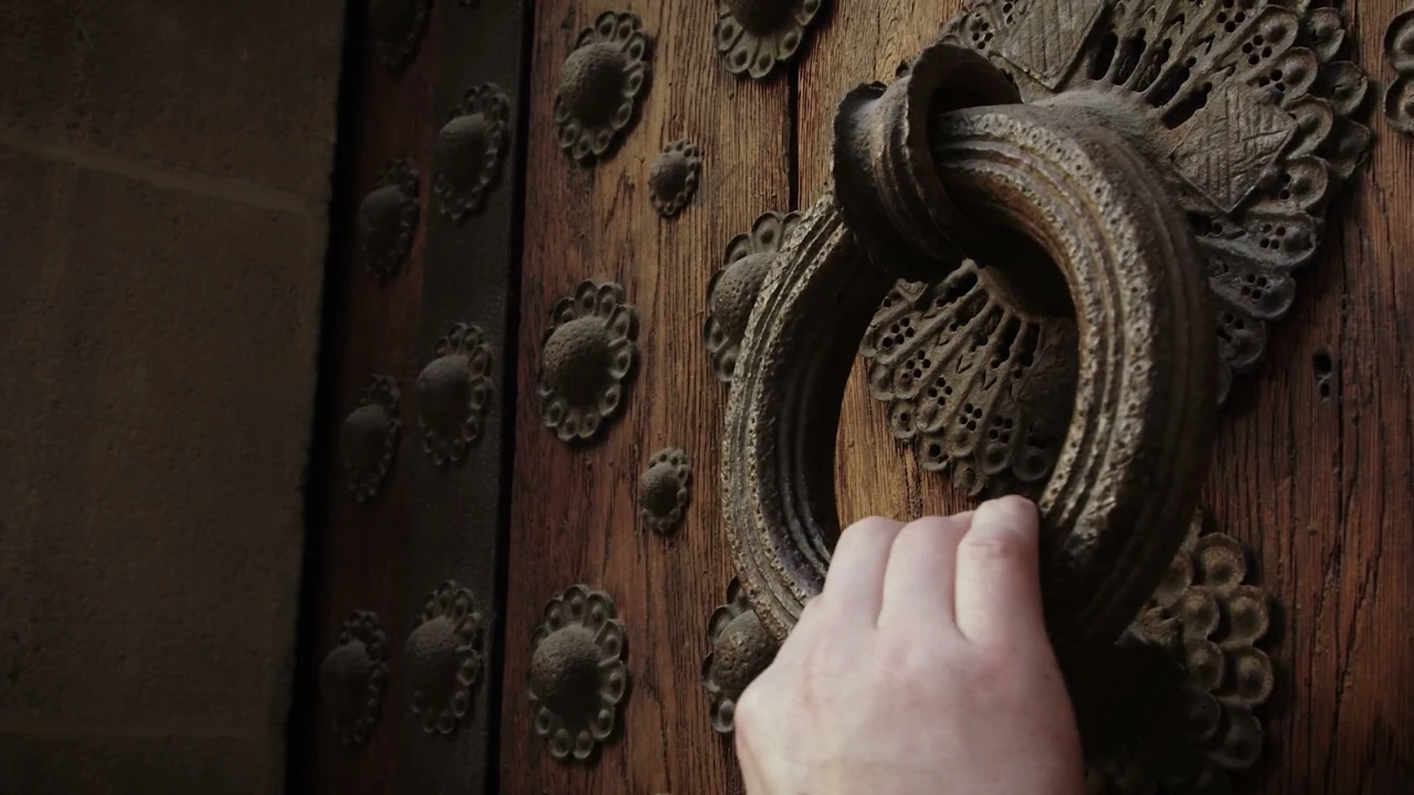 Staghomme - Occitan Prince Paris'in en iyi kalçası olarak eğitimine başlıyor