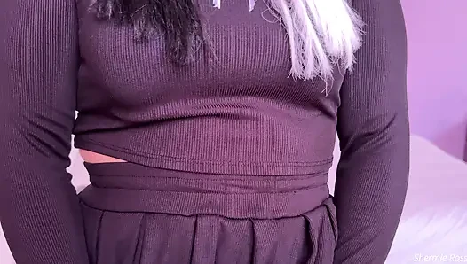 Cleaning girl tells me that she has no money, I offer her a deal and she ends up with her cock up to the inside