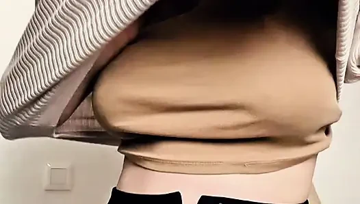 5 kilonun en büyük seks oyuncağına oturuyorum