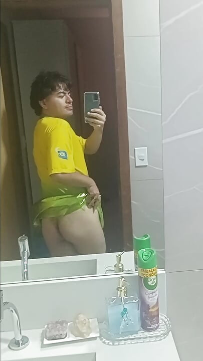 Brazilian sissy twink femboy
