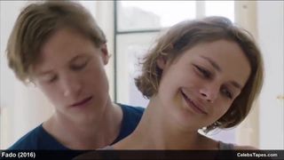 Promi Luise Meyer Frontal Nackt- und Sex-Action-Szenen