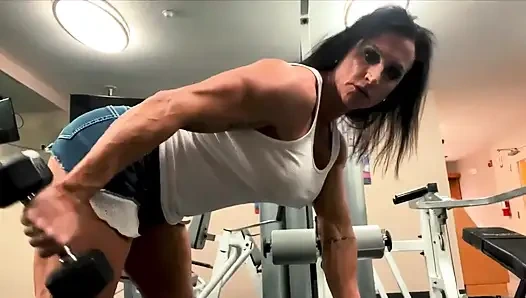 Latihan keras Kandylegs