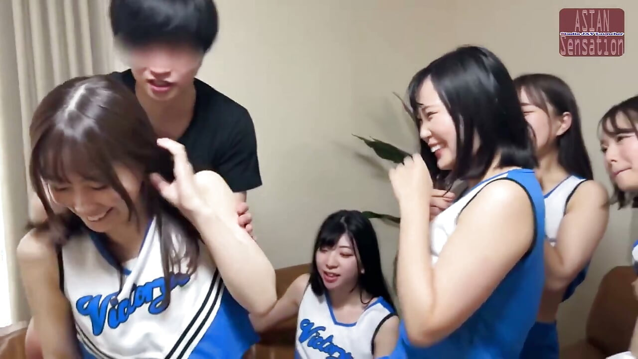 Super Cute Cheerleaders - Cheerleading Club Training Camp - Ep1