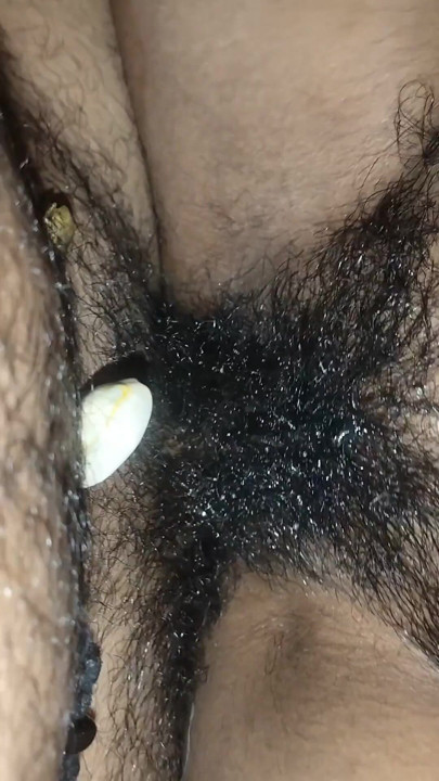 Le coup de cul de Desi Bhabhi | Clip 3