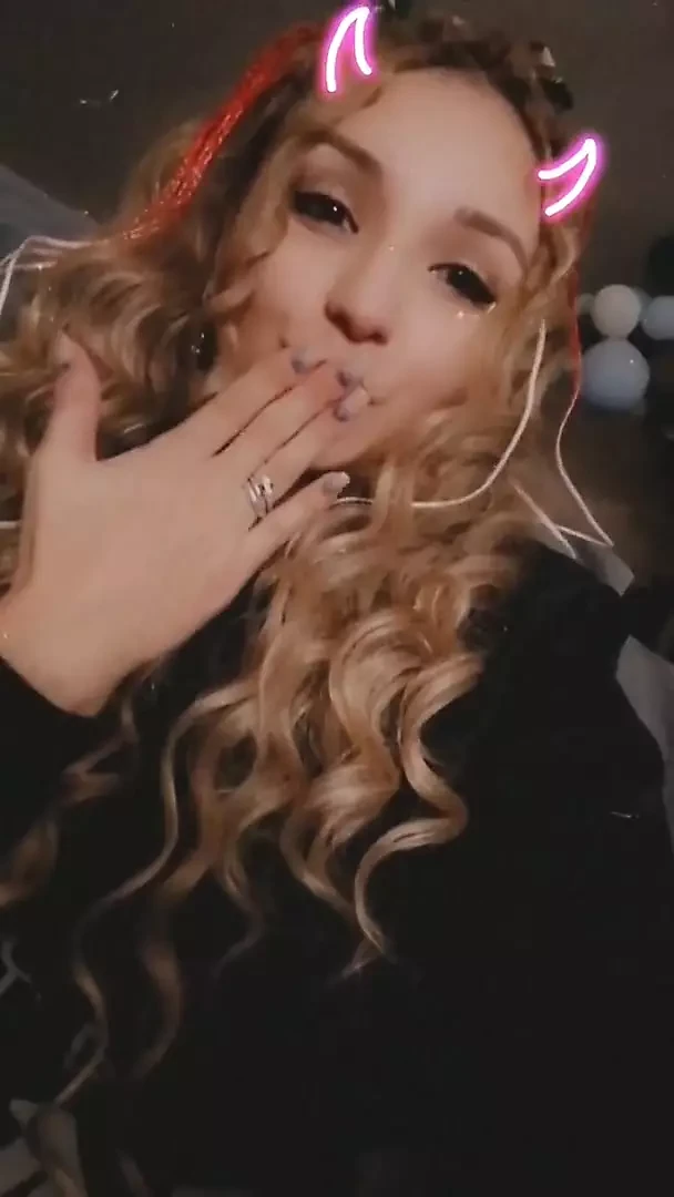 DemonGirl__ video
